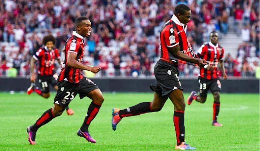 巴黎vs摩纳哥女球迷