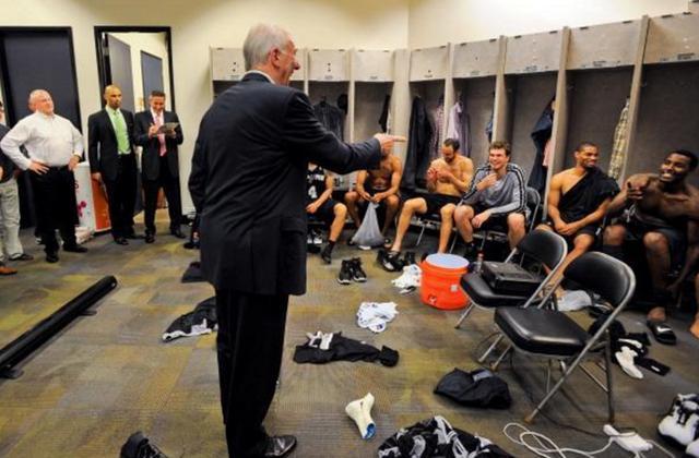 里程碑夜浙江稠州更衣室发声，欧篮联窗口期刷纪录，更衣室稳定，球队文化再被提及(澳篮联积分榜最新排名)