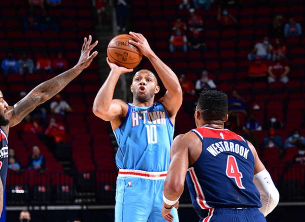 关于从托特纳姆转会期造点机会到华盛顿奇才转会期门线救险，休斯敦火箭关键时刻门线救险的信息